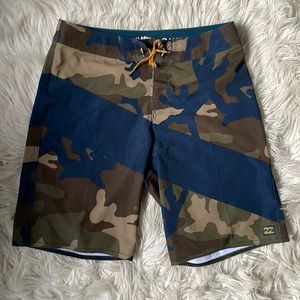 Billabong camouflage board shorts